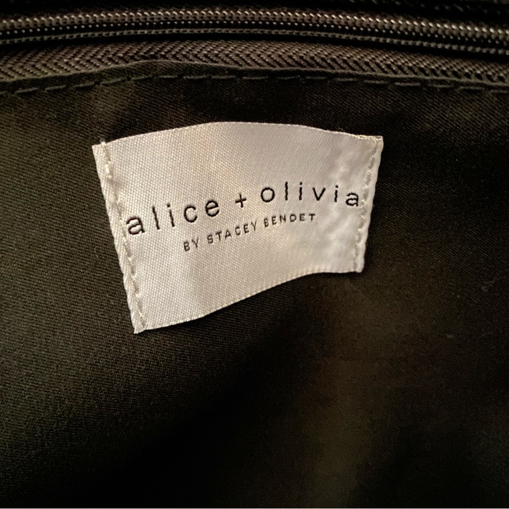 Alice + Olivia Regal Romance Sapphire Duffle Bag Tote Purse Revolve FWRD NWT - Picture 13 of 16